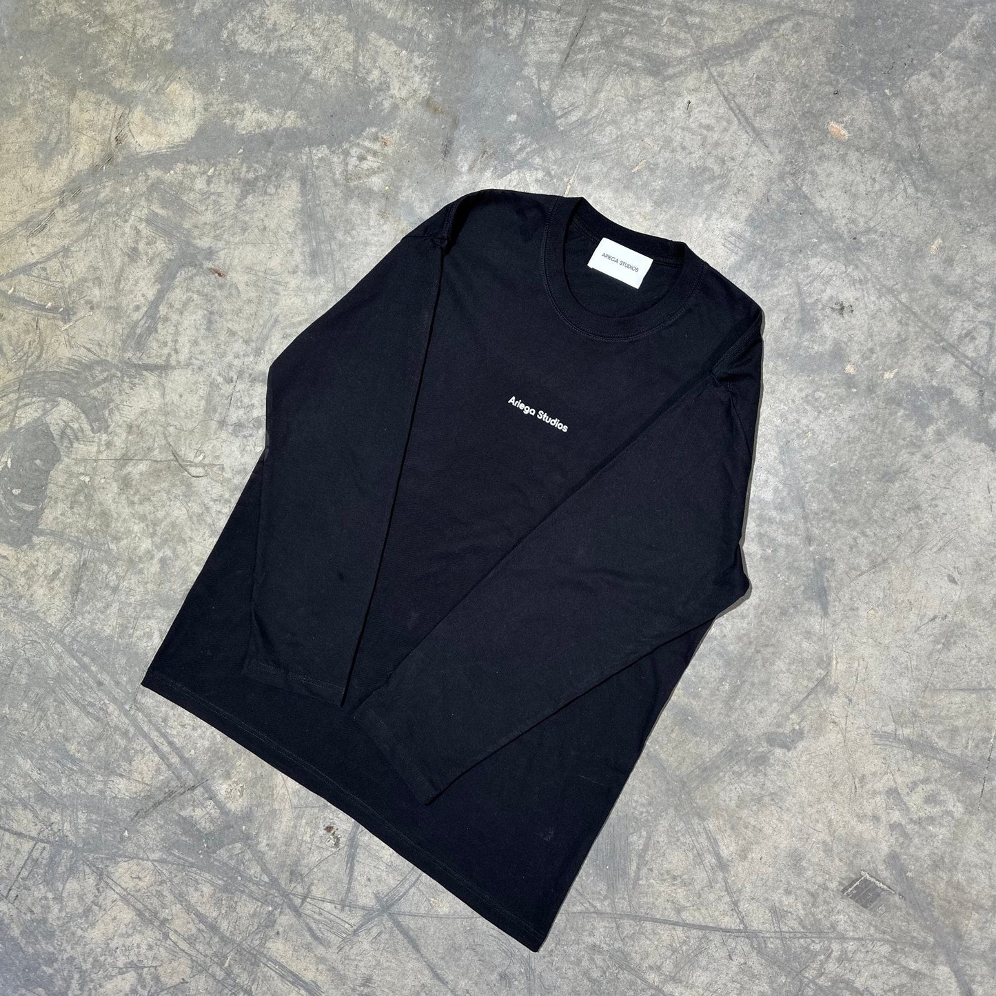 ARIEGA STUDIOS LOGO LONG TEE