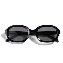 Load image into Gallery viewer, BLACK RETRO OVAL GLASSES
