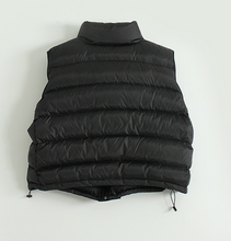 Load image into Gallery viewer, Unisex Padding Vest
